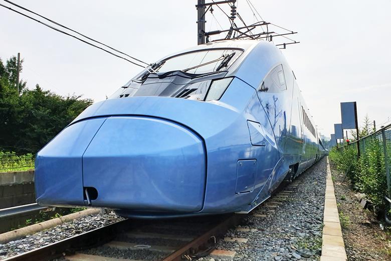 Hyundai Rotem Delivers High Speed EMU to Korea’s Korail