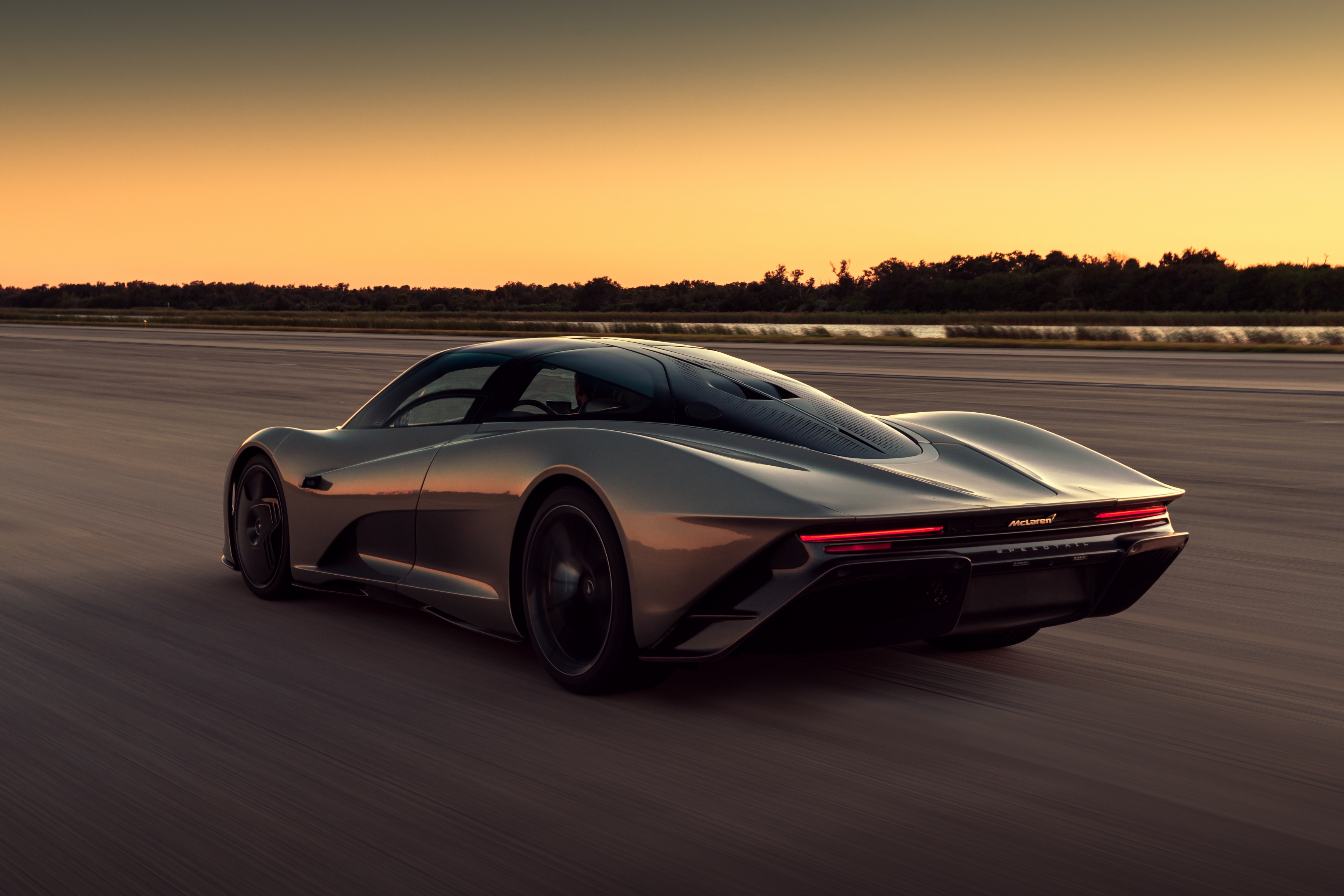 Fastest McLaren Ever – Speedtail